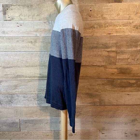 RW&Co men’s striped  sweater in size small - Picture 4 of 8